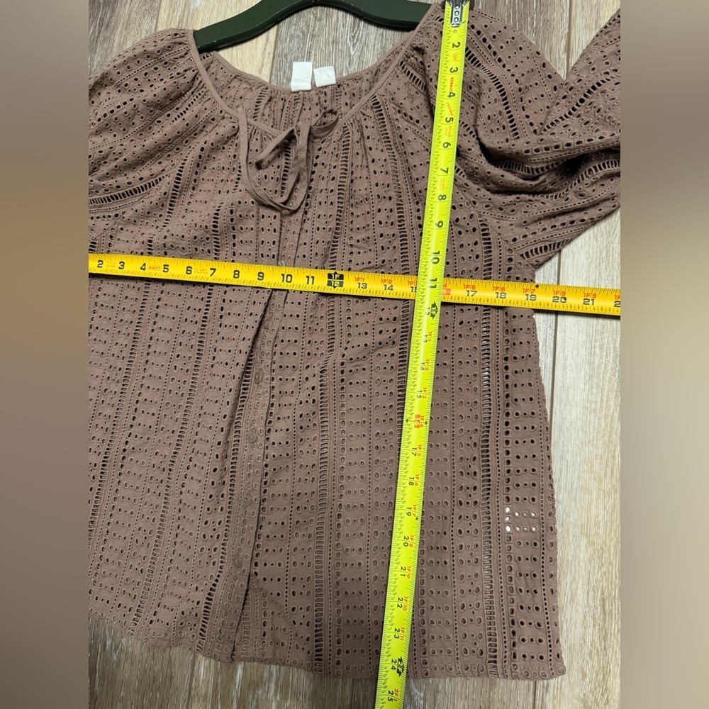 #10) Joie Cotton Tan/Brown Eyelet Blouse - Picture 5 of 7